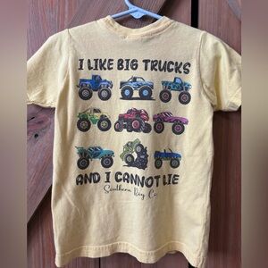 Boys t-shirt 3T